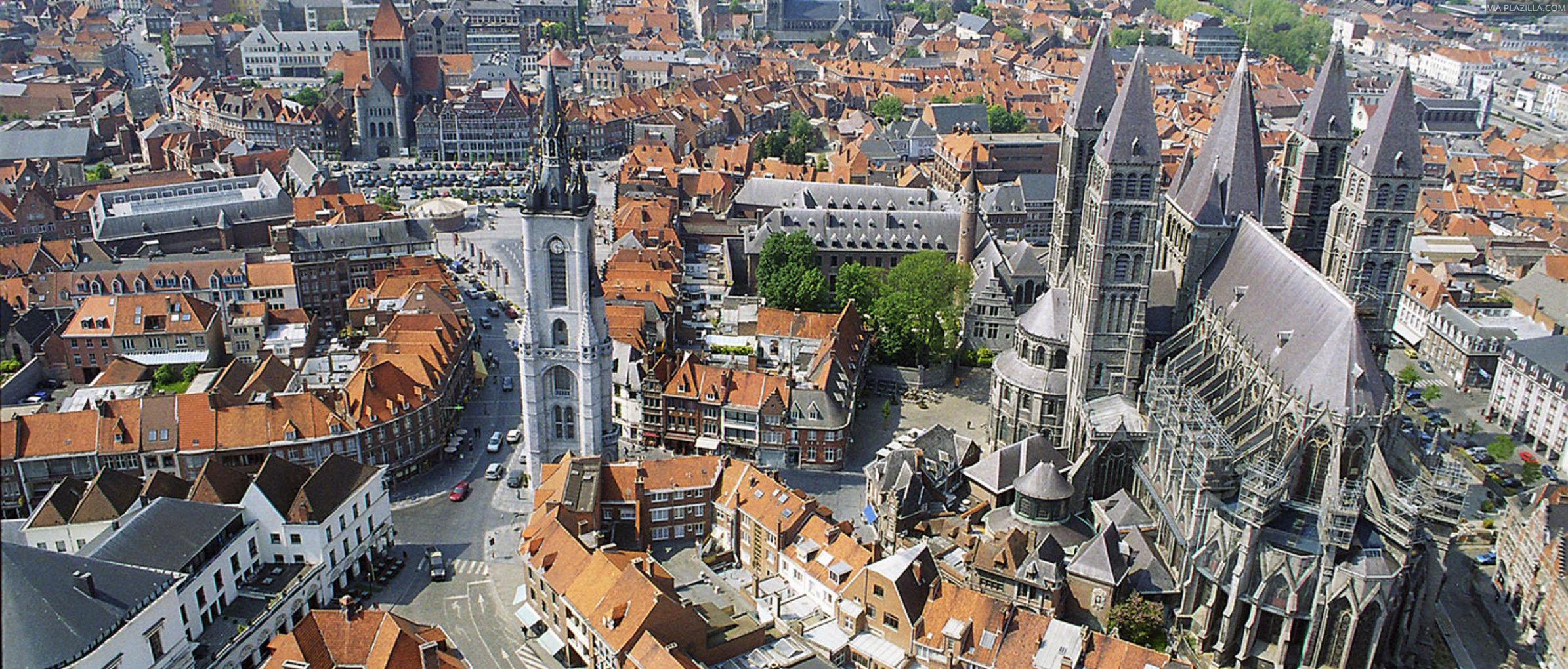 Dans les allentour des gites de Ricamé, la ville de Tournai, les point d'intérêts,...